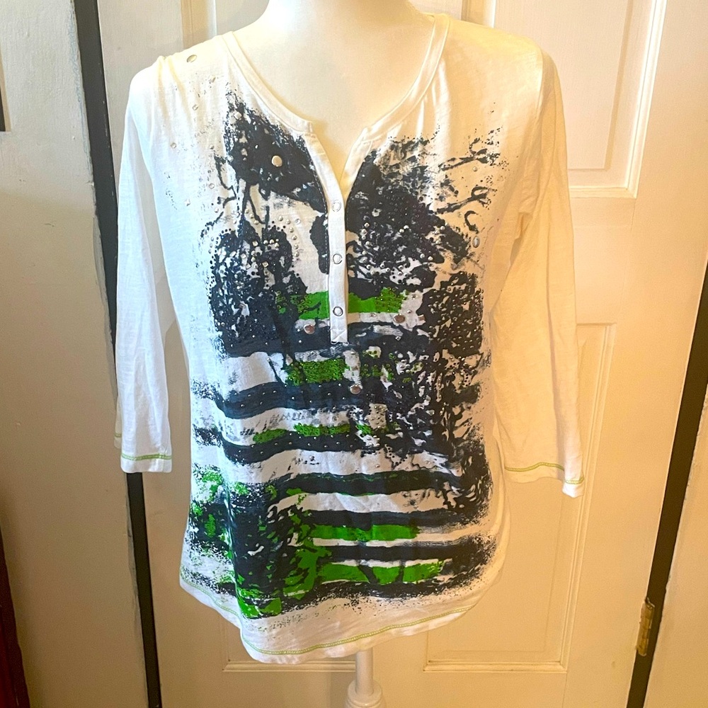 3/4 sleeve white shirt with blue and green design, green hem and rhinestones